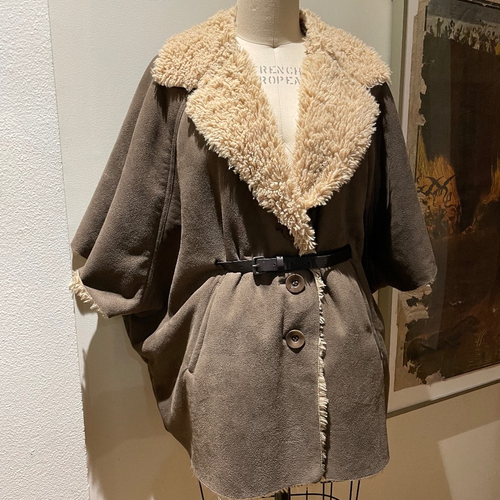 Trouve Sherpa Jacket/Cape
